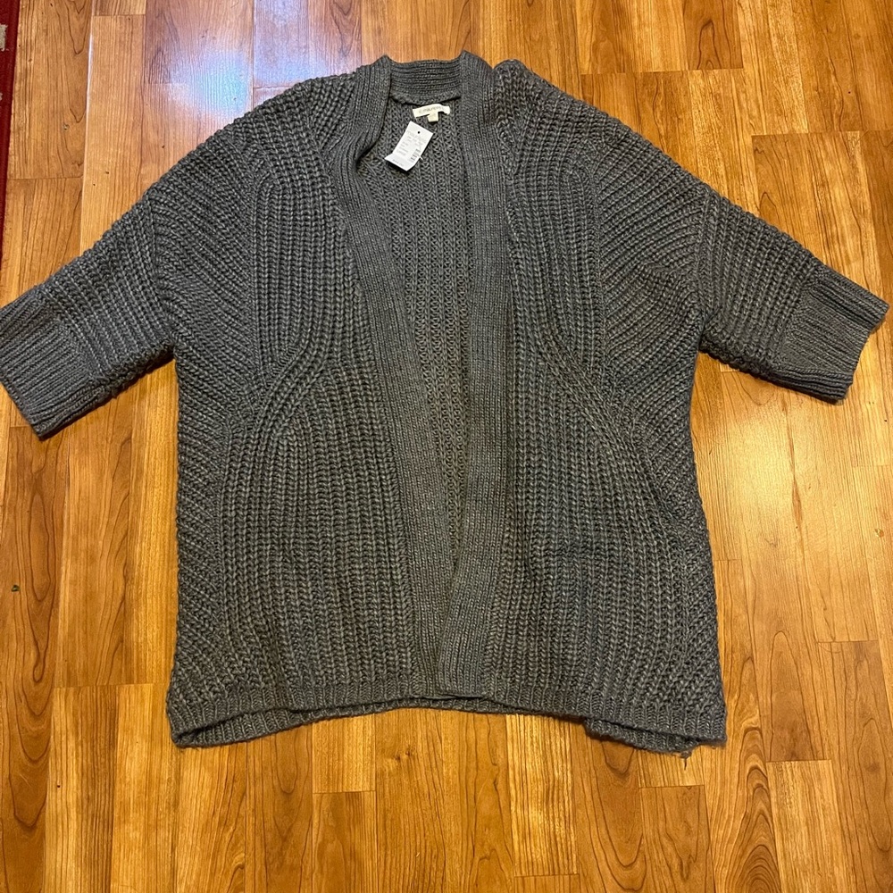 🆕 NWT Maurices Gray Cardigan Sweater with Chunky Knit Texture